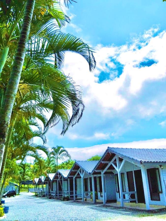 Villa Morada Do Sol Cambury à Camburi  Extérieur photo